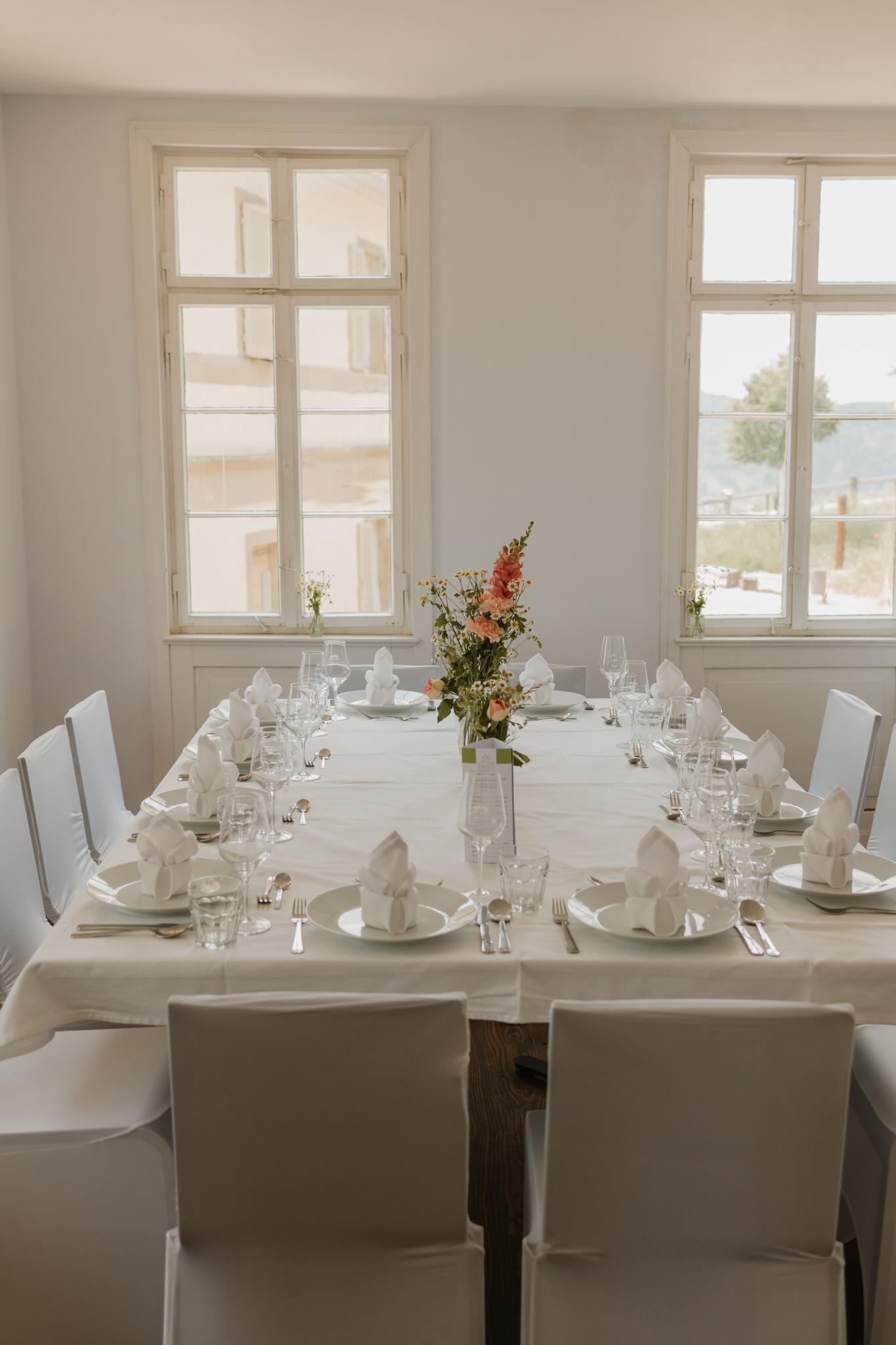 1819_bistro_raeumlichkeiten12