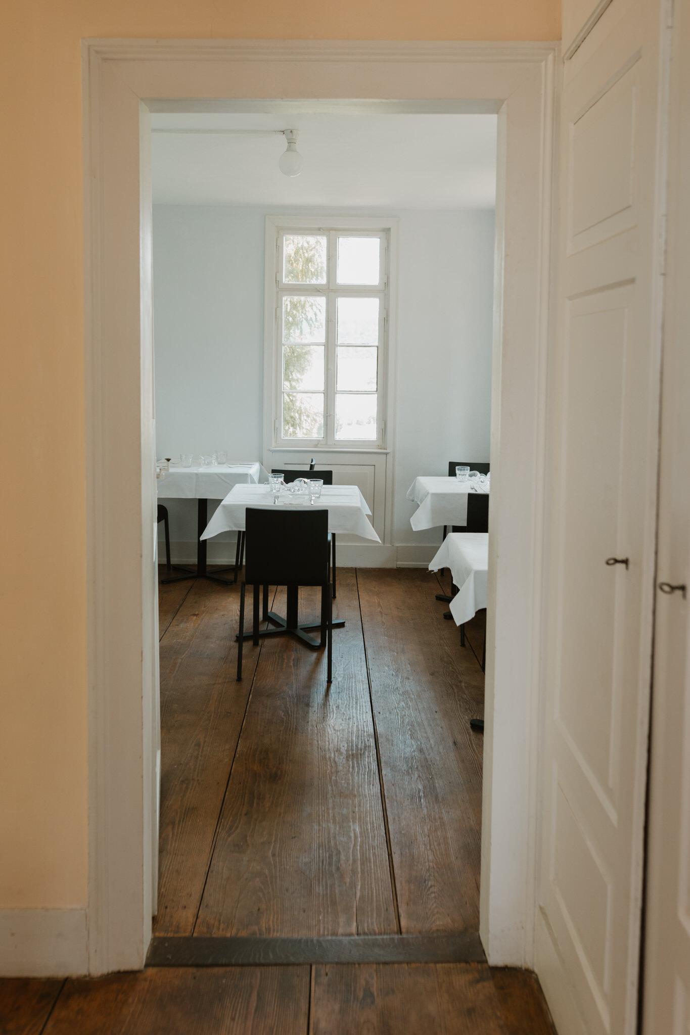 1819_bistro_raeumlichkeiten15